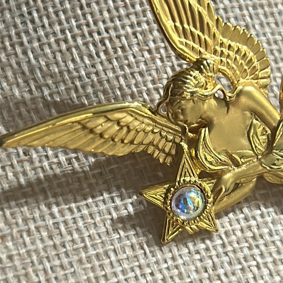 JJ Jonette Gold Fire Star Angel Goddess Figural Brooch Vintage Signed Lapel Pin - Picture 6 of 8